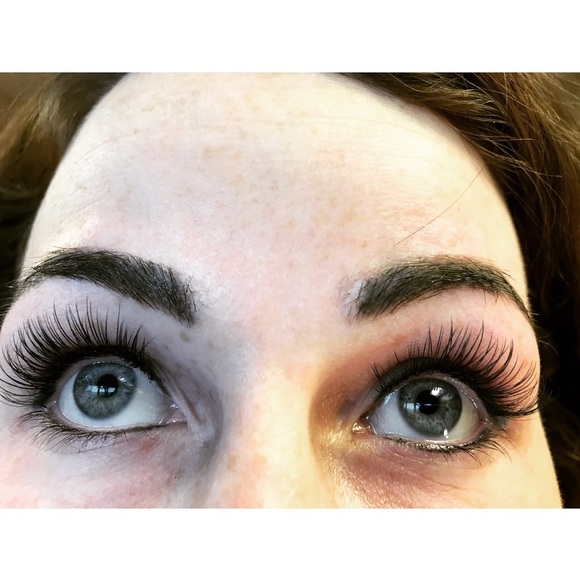 Natural Lash Extensions $99